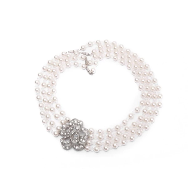 Breakfast at tiffany's cheap pearl necklace