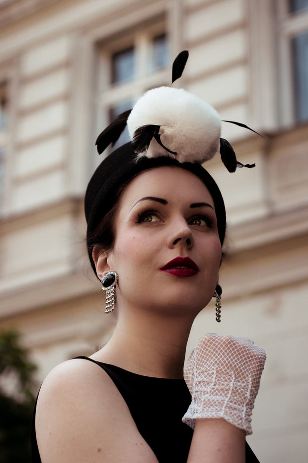 Holly Oval Stone Beaded Earrings Inspired By Breakfast At Tiffany’s - Utopiat