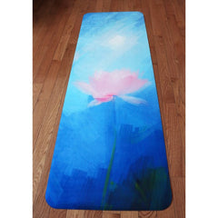 UTOPIAT's Breathing Lotus - the premium eco yoga mat - Utopiat