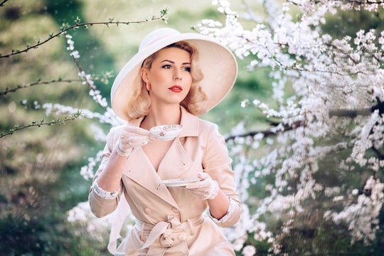 Miu Oversized Holiday White Straw Hat with 100% Silk Chiffon Scarves - Utopiat