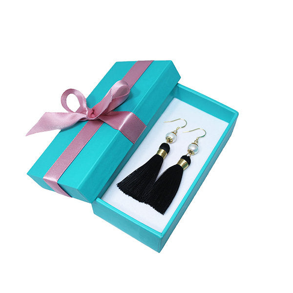 Holly Pearl Tassel Earrings Inspired By Breakfast At Tiffany’s - Utopiat