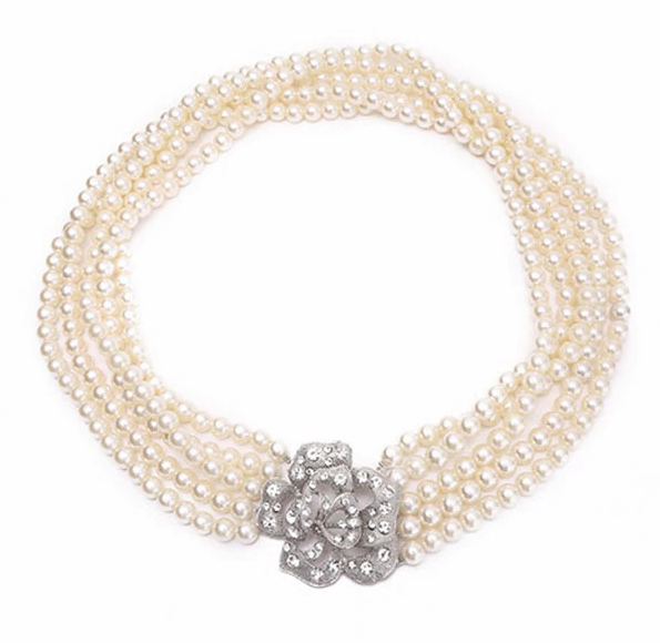 Holly 5 Piece Iconic Accessories Set Inspired By Breakfast At Tiffany’s - Utopiat