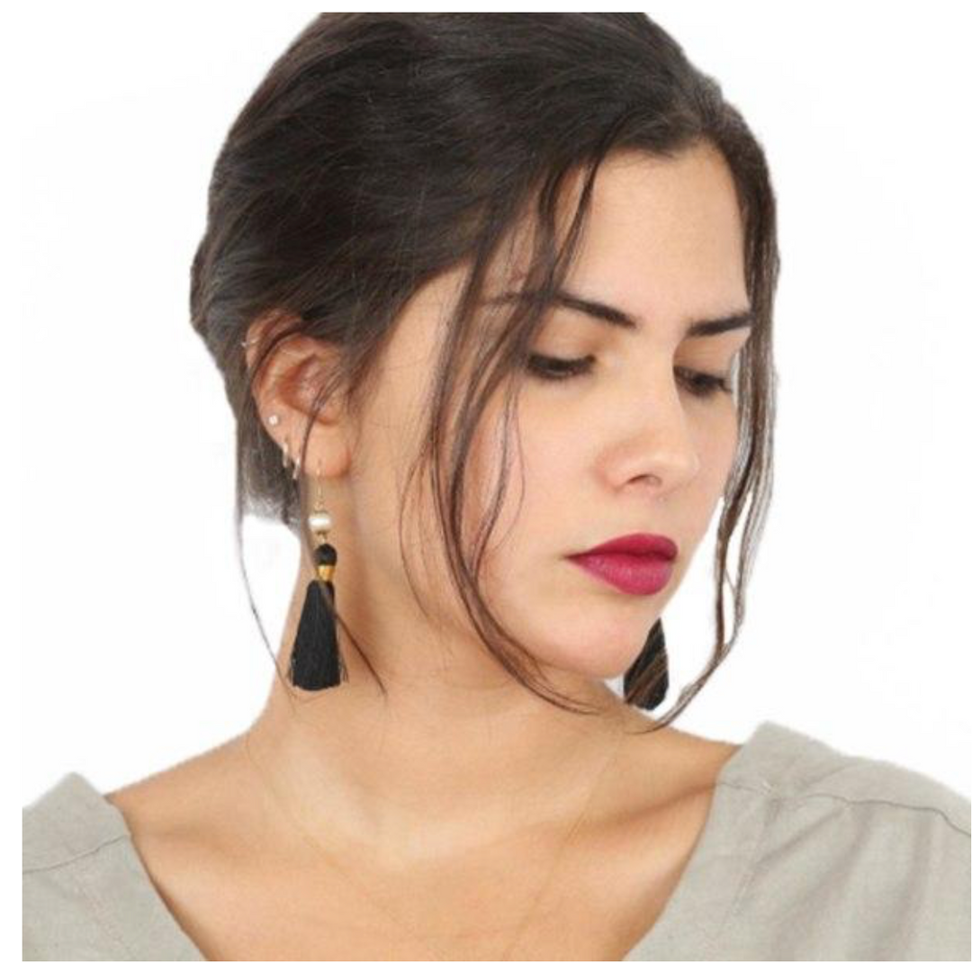 Holly Gift Boxed Pearl Tassel Earrings Inspired By Breakfast At Tiffany’s - Utopiat