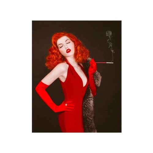 Holly — The Vixen Gloves & Cigarette Holder Set - Utopiat