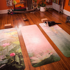 UTOPIAT's Altruistic Lotus - the premium eco yoga mat - Utopiat